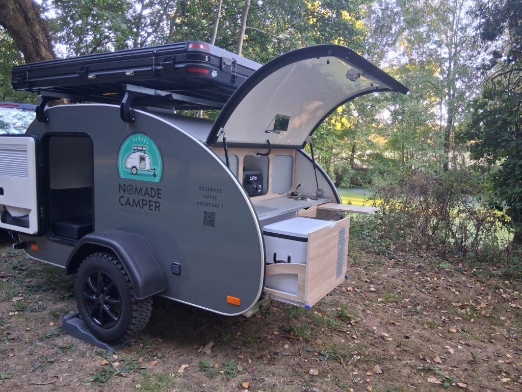 Mini Caravane La Baroudeuse Nomade Camper à Beaupréau, Cuisine, Porte Vélos, Tente De Toit 2026 (6)