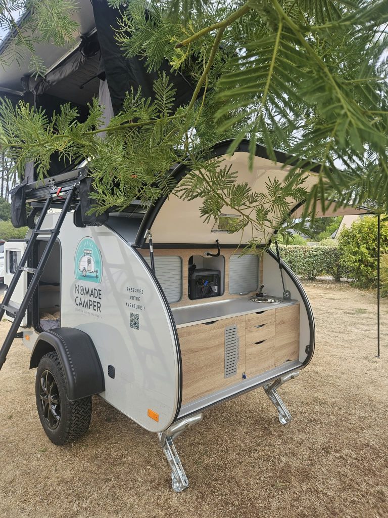 Mini Caravane Teardrop, La Ligerienne, Nomade Camper, Porte Vélo Thule, Tente De Toit Toute Saison Rock Cruiser Pro Wildland (9)