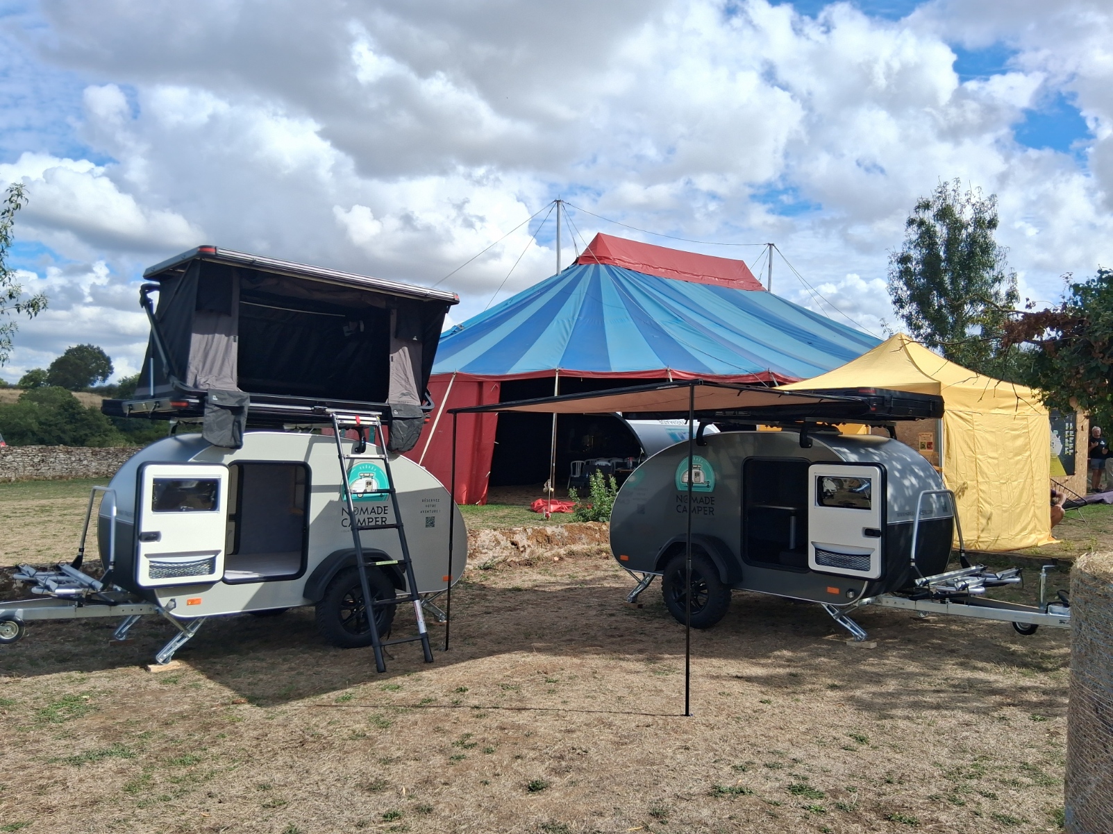 Nomade Camper au Festival Du Foin dans les Granges